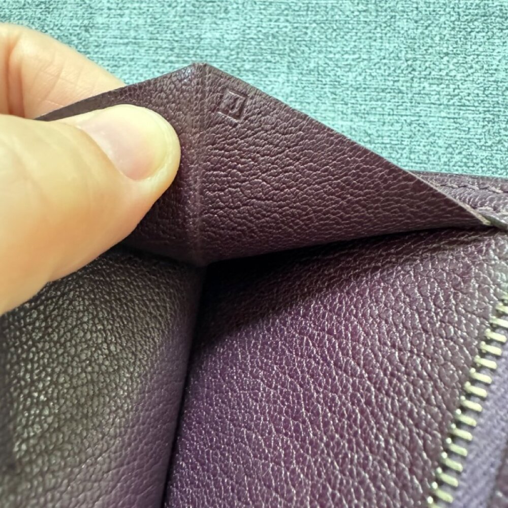 Auth Hermes Chevre Leather Raisin Purple Bearn Wallet - Picture 4 of 11